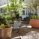 The Originals Boutique, La Colonne De Bronze, סן-ואלרי-סור-סום