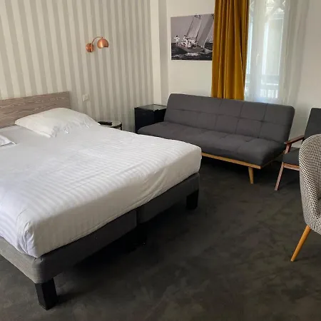 Hotell The Originals Boutique, La Colonne De Bronze, Saint-Valéry-sur-Somme