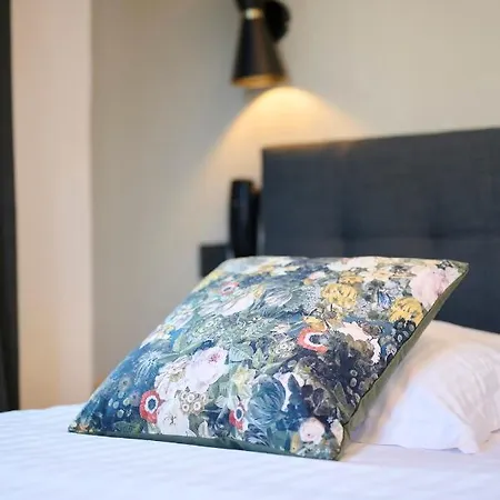 The Originals Boutique, La Colonne De Bronze, Saint-valéry-sur-somme Saint-Valery-sur-Somme