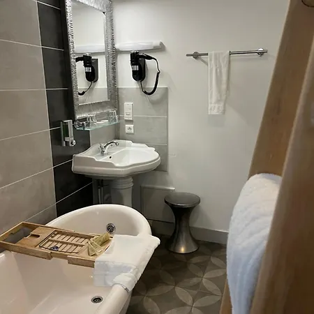 The Originals Boutique, La Colonne De Bronze, Saint-valéry-sur-somme Hotel 3*