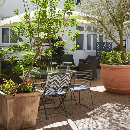 The Originals Boutique, La Colonne De Bronze, Saint-Valéry-sur-Somme