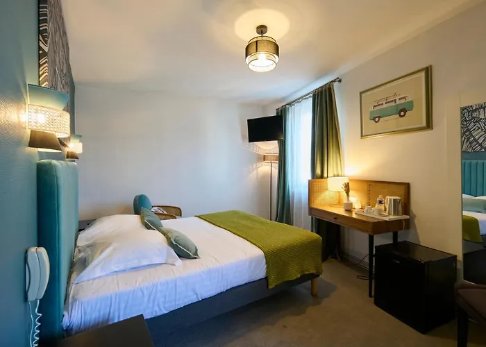 The Originals Boutique, La Colonne De Bronze, Saint-Valery-sur-Somme