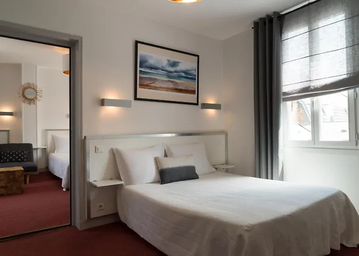 The Originals Boutique, La Colonne De Bronze, Hotel