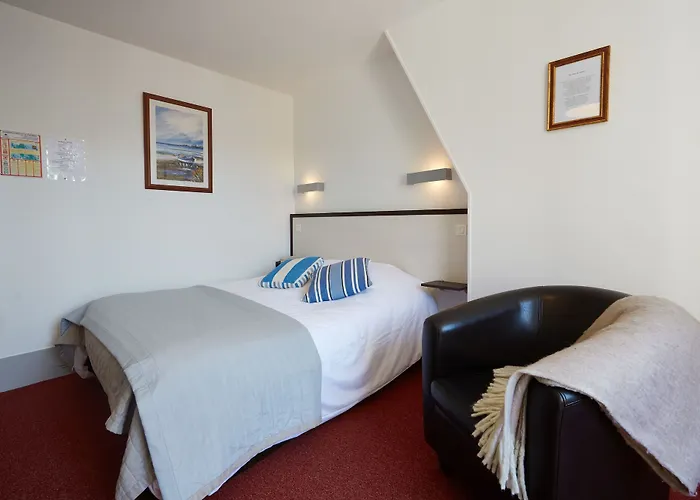 The Originals Boutique, La Colonne De Bronze, Hotel 3*